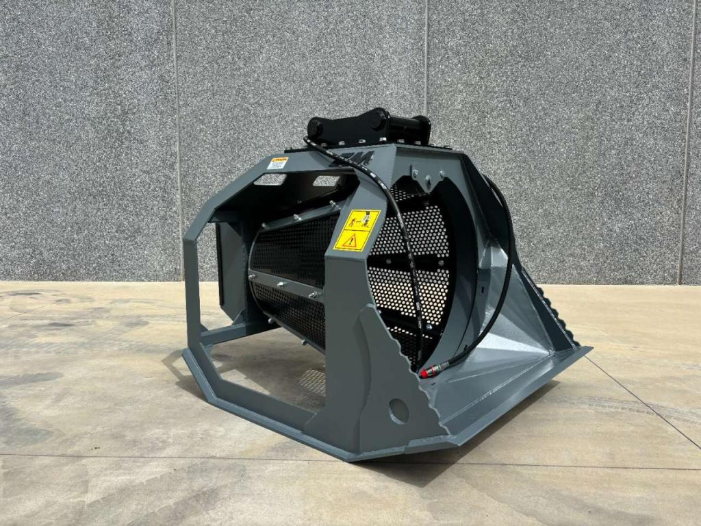 CM CM Crusher CBR 12 - Bucket for Excavator: picture 1 CM CM Crusher CBR 12 - Bucket for Excavator: picture 1