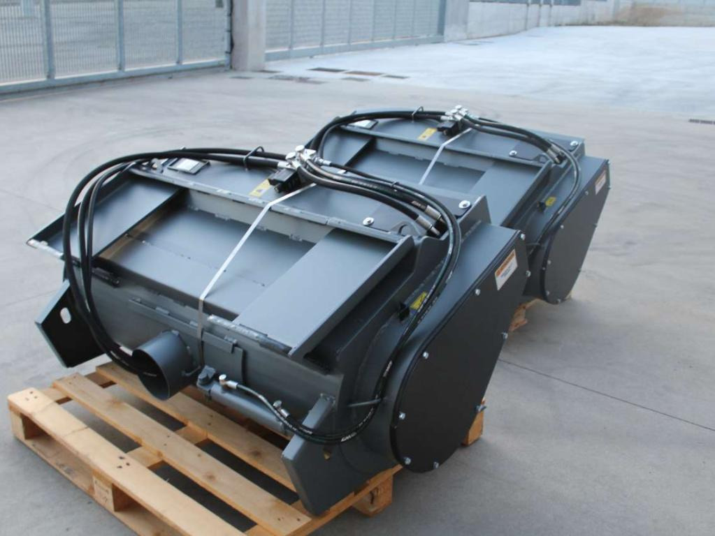 CM CM Crusher MIX 250 - Bucket for Skid steer loader: picture 2 CM CM Crusher MIX 250 - Bucket for Skid steer loader: picture 2