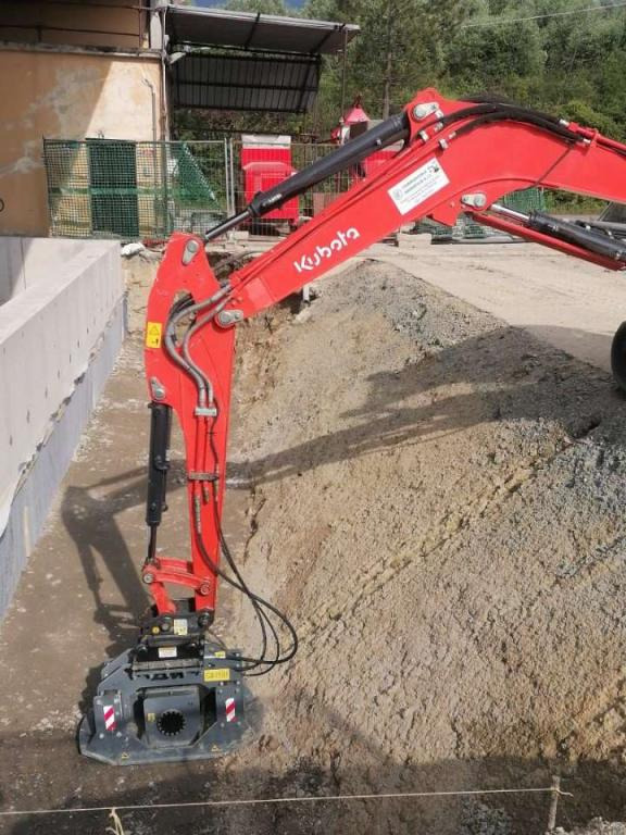 Vibrating plate compactor CM PV 20.40 - Vibratory plate, Attachment: picture 3 Vibrating plate compactor CM PV 20.40 - Vibratory plate, Attachment: picture 3