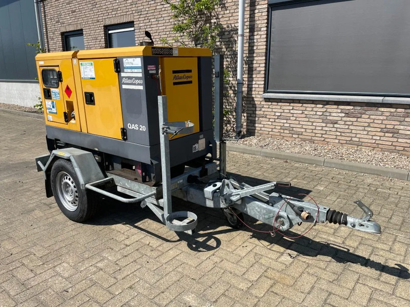 Atlas-Copco QAS 20 Kubota mobiele 20 kVA Silent Rental generatorrset Stage 3A - Generator set: picture 3 Atlas-Copco QAS 20 Kubota mobiele 20 kVA Silent Rental generatorrset Stage 3A - Generator set: picture 3