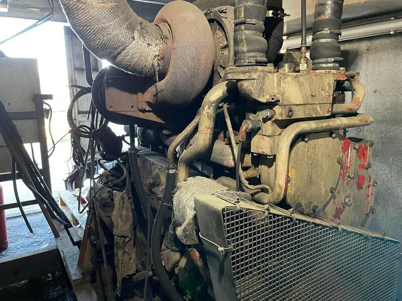 Generator set Cummins KTTA 19 C Dieselmotor in container 585 PK: picture 10