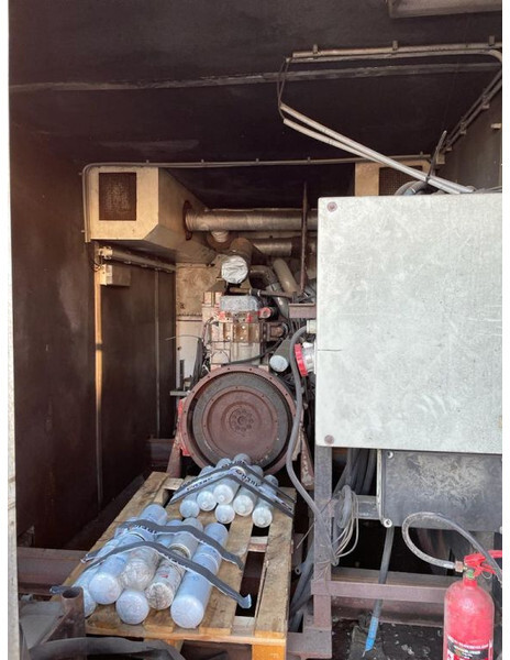 Generator set Cummins KTTA 19 C Dieselmotor in container 585 PK: picture 15