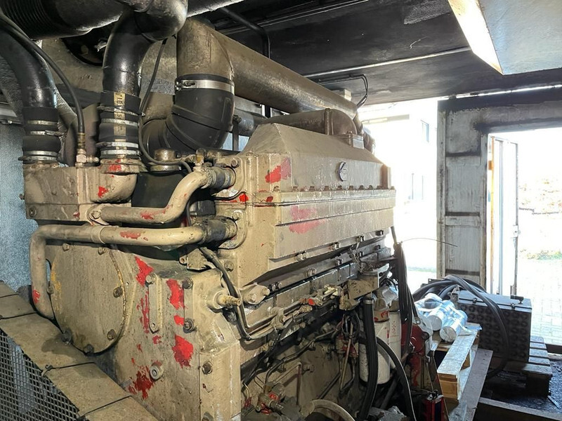 Generator set Cummins KTTA 19 C Dieselmotor in container 585 PK: picture 12