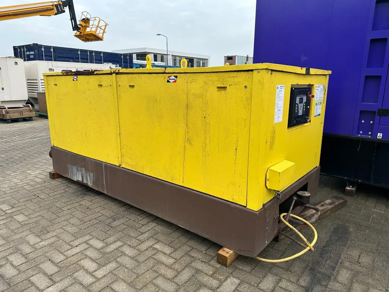 Dieselair Alsthom Unelec 85 kVA noodstroom generatorset ex Emergency - Generator set: picture 1 Dieselair Alsthom Unelec 85 kVA noodstroom generatorset ex Emergency - Generator set: picture 1