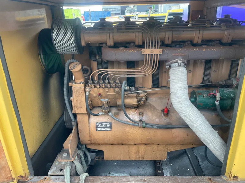 Dieselair Alsthom Unelec 85 kVA noodstroom generatorset ex Emergency - Generator set: picture 2 Dieselair Alsthom Unelec 85 kVA noodstroom generatorset ex Emergency - Generator set: picture 2