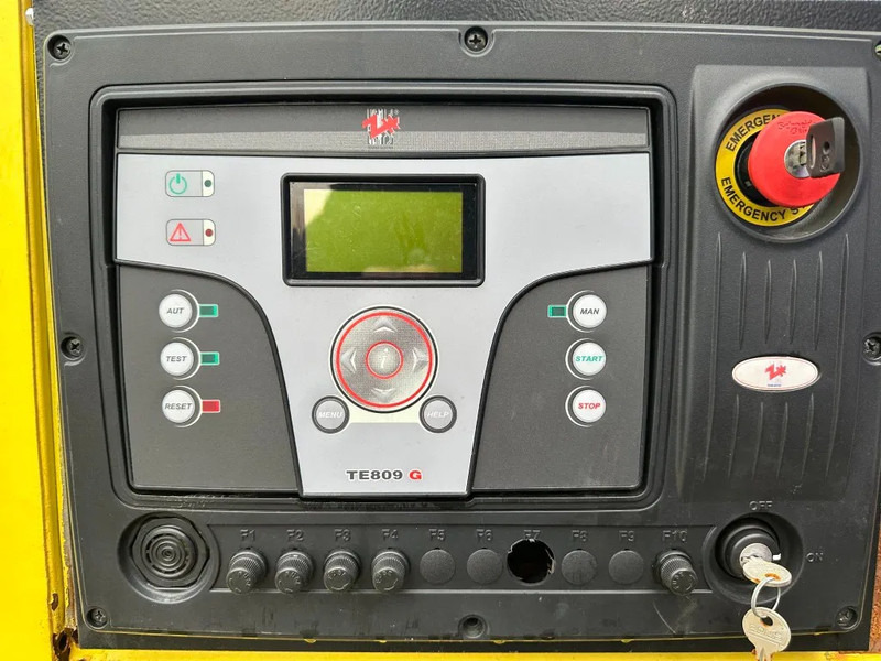 Dieselair Alsthom Unelec 85 kVA noodstroom generatorset ex Emergency - Generator set: picture 4 Dieselair Alsthom Unelec 85 kVA noodstroom generatorset ex Emergency - Generator set: picture 4