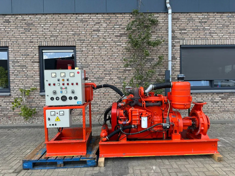Iveco 8361 SI 10 KSB max. 378 m3 / h 11 Bar Waterpomp 104 hours ! Waterpump - Water pump: picture 2 Iveco 8361 SI 10 KSB max. 378 m3 / h 11 Bar Waterpomp 104 hours ! Waterpump - Water pump: picture 2