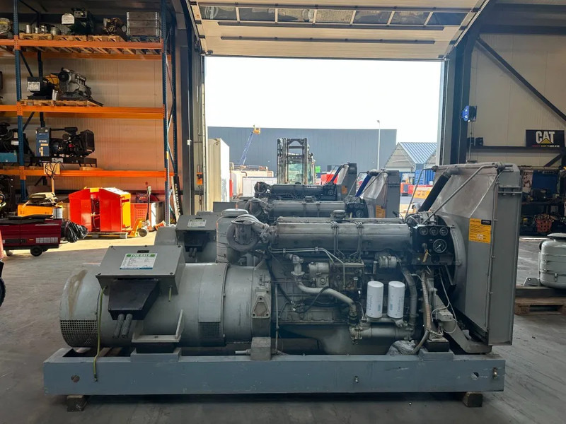 Iveco Fiat Aifo 821 SI 200 kVA noodstroom generatorset 339 hours ! - Generator set: picture 2 Iveco Fiat Aifo 821 SI 200 kVA noodstroom generatorset 339 hours ! - Generator set: picture 2