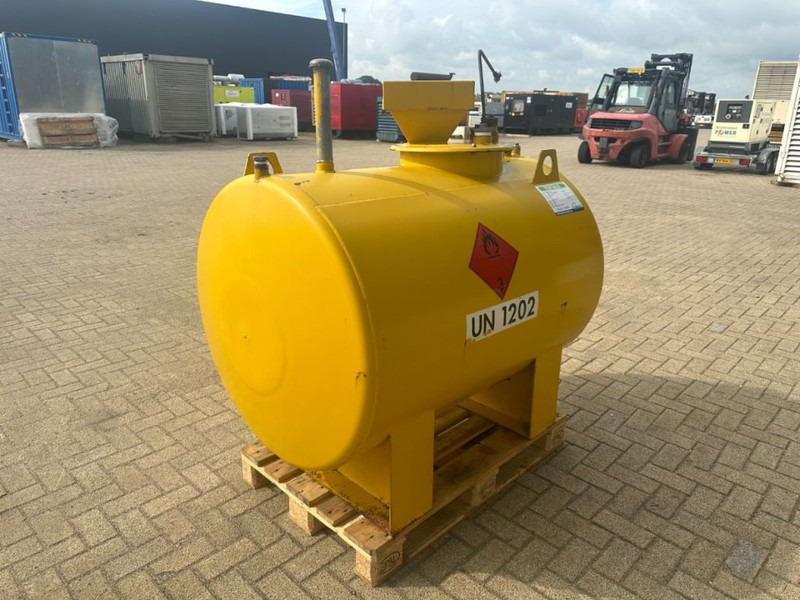 Storage tank Kiwa Steenbergen KIWA 1000 liter Dieseltank: picture 8 Storage tank Kiwa Steenbergen KIWA 1000 liter Dieseltank: picture 8