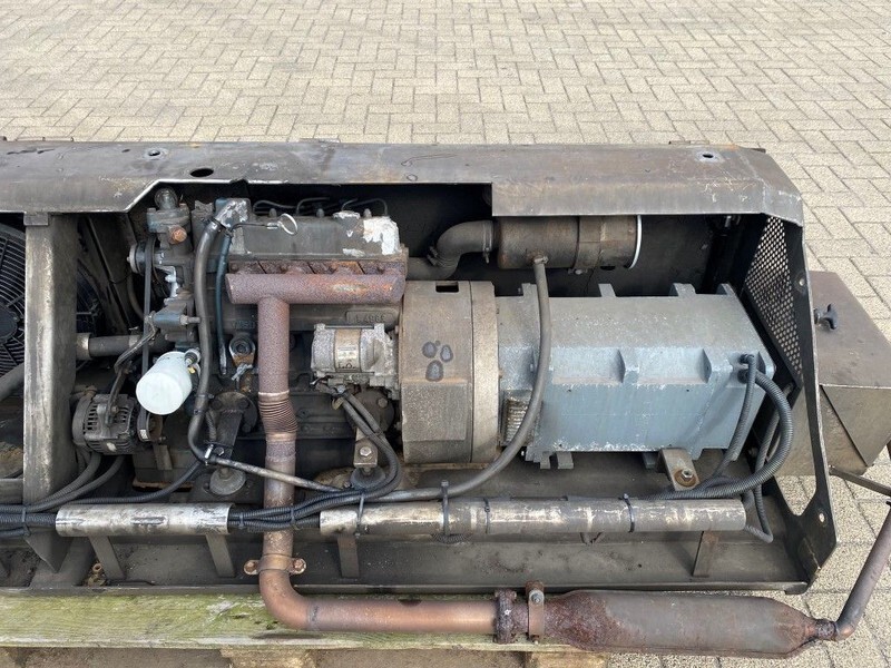 Kubota V1505 Vrachtwagen aggregaat 12.5 kVA generatorset - Generator set: picture 3 Kubota V1505 Vrachtwagen aggregaat 12.5 kVA generatorset - Generator set: picture 3