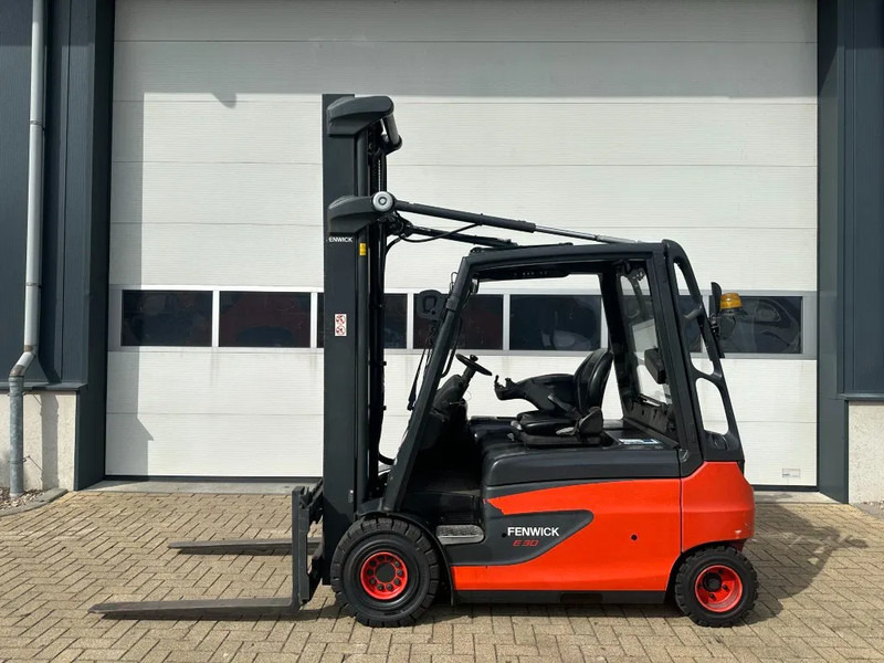 Linde E30L-01 3 ton Triplex Freelift Sideshift Elektra Heftruck 2970 hours ! 655 cm hefhoogte - Electric forklift: picture 1 Linde E30L-01 3 ton Triplex Freelift Sideshift Elektra Heftruck 2970 hours ! 655 cm hefhoogte - Electric forklift: picture 1