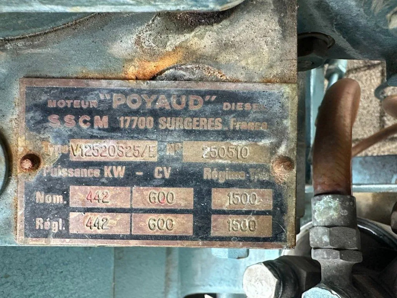 POYAUD Poyaud V12520S25/E Unelec 500 kVA noodstroom generatorset ex Emergency 271 hours - Generator set: picture 5 POYAUD Poyaud V12520S25/E Unelec 500 kVA noodstroom generatorset ex Emergency 271 hours - Generator set: picture 5