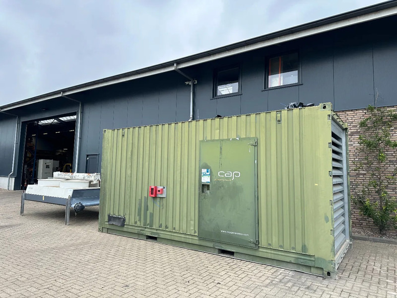 SDMO Detroit Leroy Somer 800 kVA Silent generatorset in 20 ft container 1639 hours ! - Generator set: picture 1 SDMO Detroit Leroy Somer 800 kVA Silent generatorset in 20 ft container 1639 hours ! - Generator set: picture 1