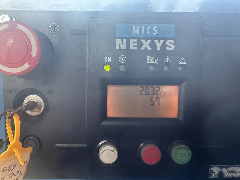 SDMO JS100K John Deere Leroy Somer 100 kVA generatorset - Generator set: picture 4 SDMO JS100K John Deere Leroy Somer 100 kVA generatorset - Generator set: picture 4