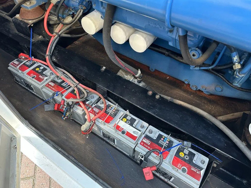 Generator set SDMO Perkins Leroy Somer 1460 kVA Silent generatorset Powerplant in 40 ft container: picture 15 Generator set SDMO Perkins Leroy Somer 1460 kVA Silent generatorset Powerplant in 40 ft container: picture 15