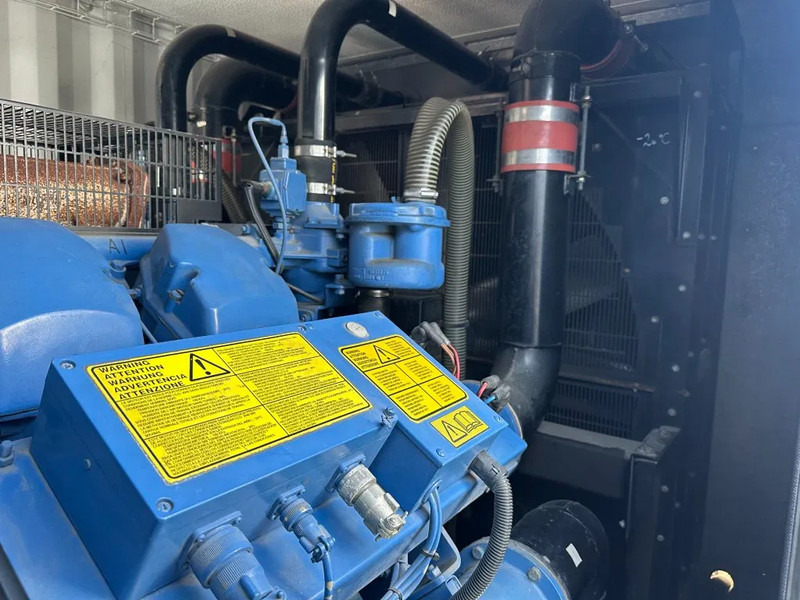 Generator set SDMO Perkins Leroy Somer 1460 kVA Silent generatorset Powerplant in 40 ft container: picture 19 Generator set SDMO Perkins Leroy Somer 1460 kVA Silent generatorset Powerplant in 40 ft container: picture 19