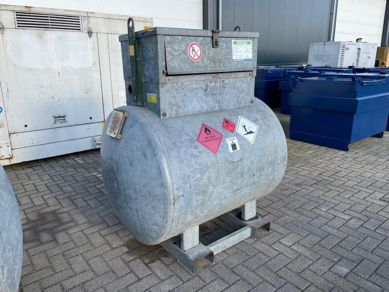 Storage tank dieseltank Rietberg 1000 liter Dieseltank Gegalvaniseerd IBC met keuring !: picture 10 Storage tank dieseltank Rietberg 1000 liter Dieseltank Gegalvaniseerd IBC met keuring !: picture 10