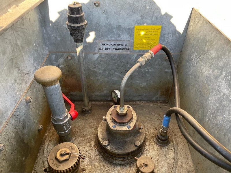 Storage tank dieseltank Rietberg 1000 liter Dieseltank Gegalvaniseerd IBC met keuring !: picture 10