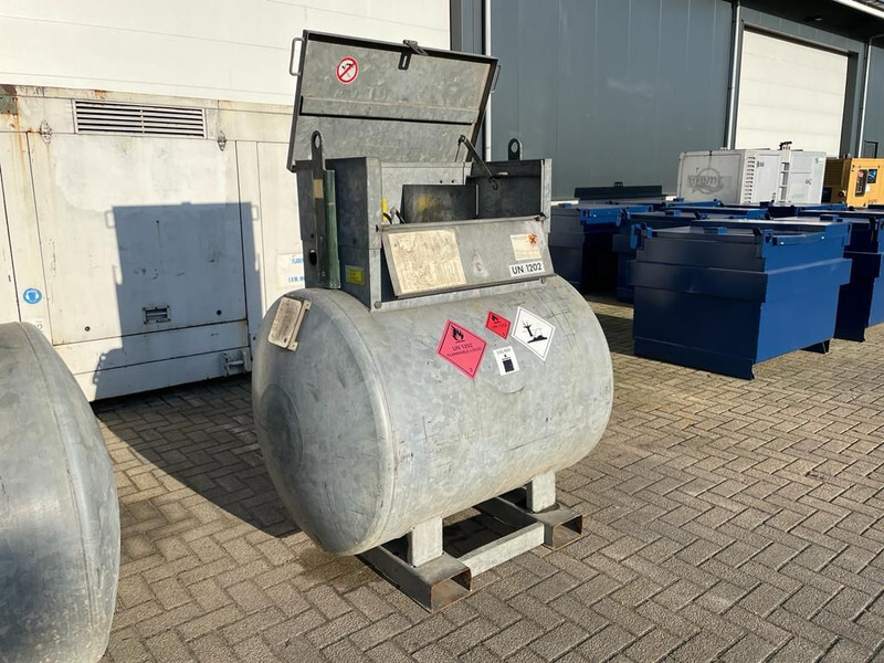 Storage tank dieseltank Rietberg 1000 liter Dieseltank Gegalvaniseerd IBC met keuring !: picture 15 Storage tank dieseltank Rietberg 1000 liter Dieseltank Gegalvaniseerd IBC met keuring !: picture 15