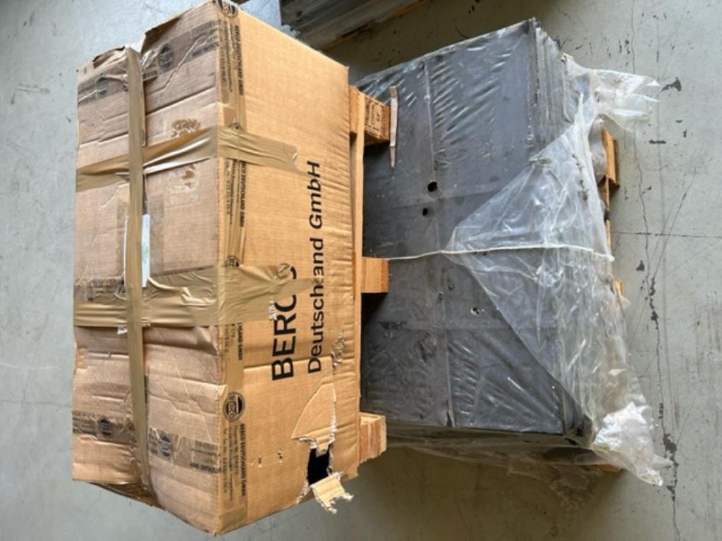 Berco -NEU- 98 x 3-Steg Bodenplatten 800mm -NEU- - Track for Crawler excavator: picture 5 Berco -NEU- 98 x 3-Steg Bodenplatten 800mm -NEU- - Track for Crawler excavator: picture 5