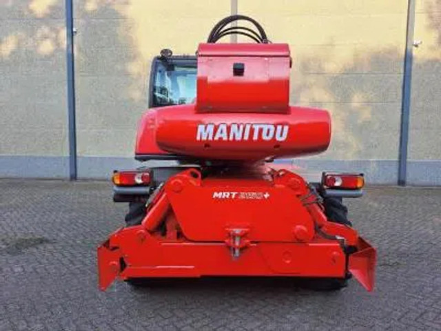 Manitou MRT 2150+ Privilege All-Terrain Rotating Telehandler (2015) - Loader: picture 5 Manitou MRT 2150+ Privilege All-Terrain Rotating Telehandler (2015) - Loader: picture 5