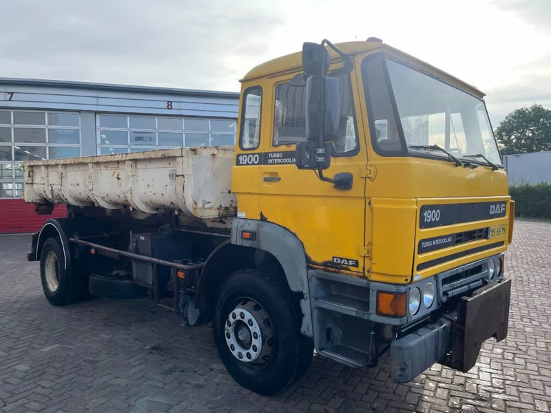 DAF 1900 F HAAKARM - Container transporter/ Swap body truck: picture 5 DAF 1900 F HAAKARM - Container transporter/ Swap body truck: picture 5