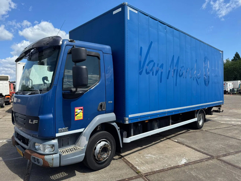 DAF LF 45 .220 - Box truck: picture 3 DAF LF 45 .220 - Box truck: picture 3
