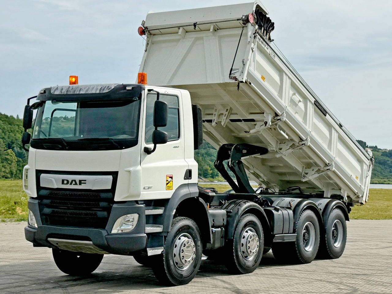 DAF CF 480 * Kipper 6,00 m + BORDMATIC/ 8x4 * TOP - Tipper, Crane truck: picture 5 DAF CF 480 * Kipper 6,00 m + BORDMATIC/ 8x4 * TOP - Tipper, Crane truck: picture 5