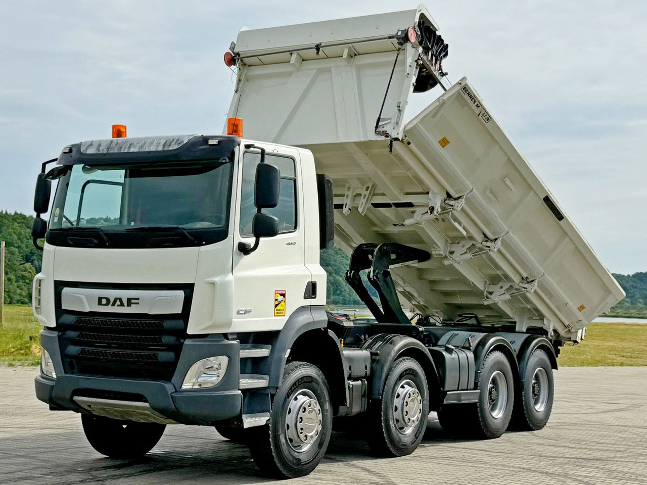 DAF CF 480 * Kipper 6,00 m + BORDMATIC/ 8x4 * TOP - Tipper, Crane truck: picture 3 DAF CF 480 * Kipper 6,00 m + BORDMATIC/ 8x4 * TOP - Tipper, Crane truck: picture 3