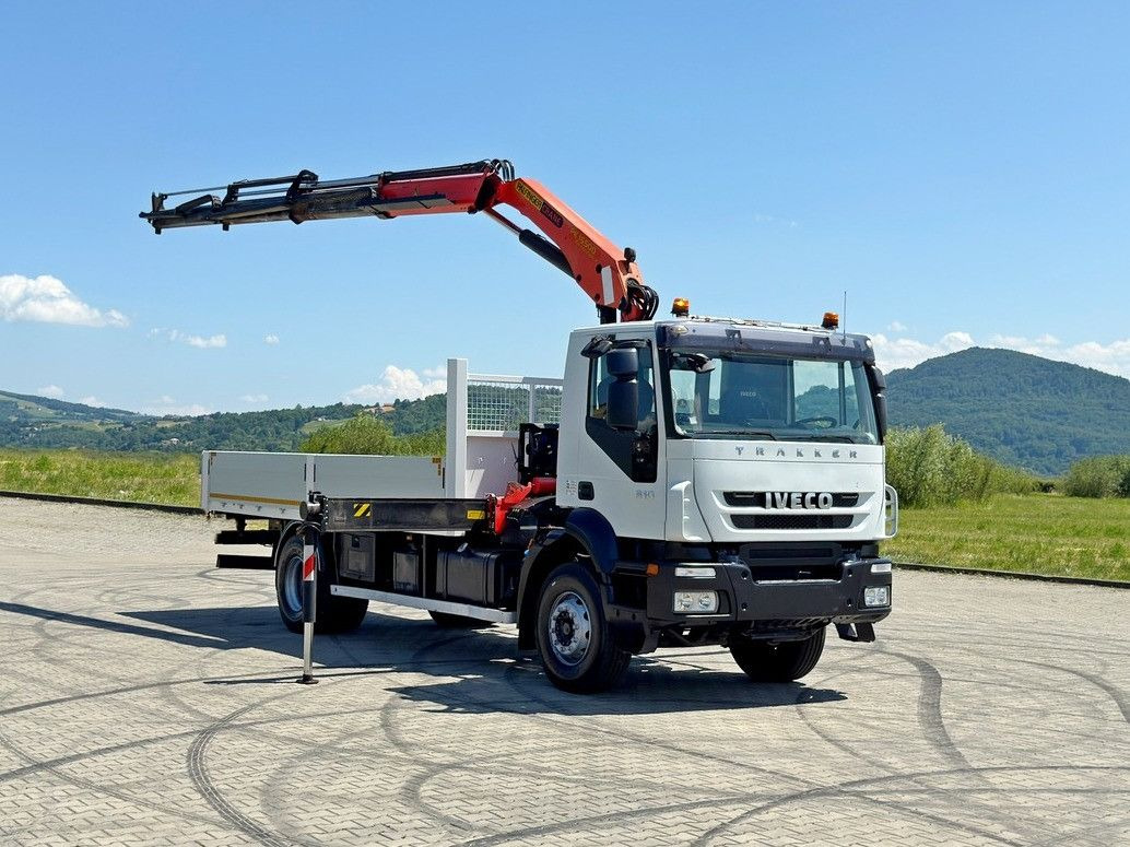 Iveco TRAKKER 310* PRITSCHE 6,00 m * PK 15500 * TOP - Crane truck: picture 2 Iveco TRAKKER 310* PRITSCHE 6,00 m * PK 15500 * TOP - Crane truck: picture 2