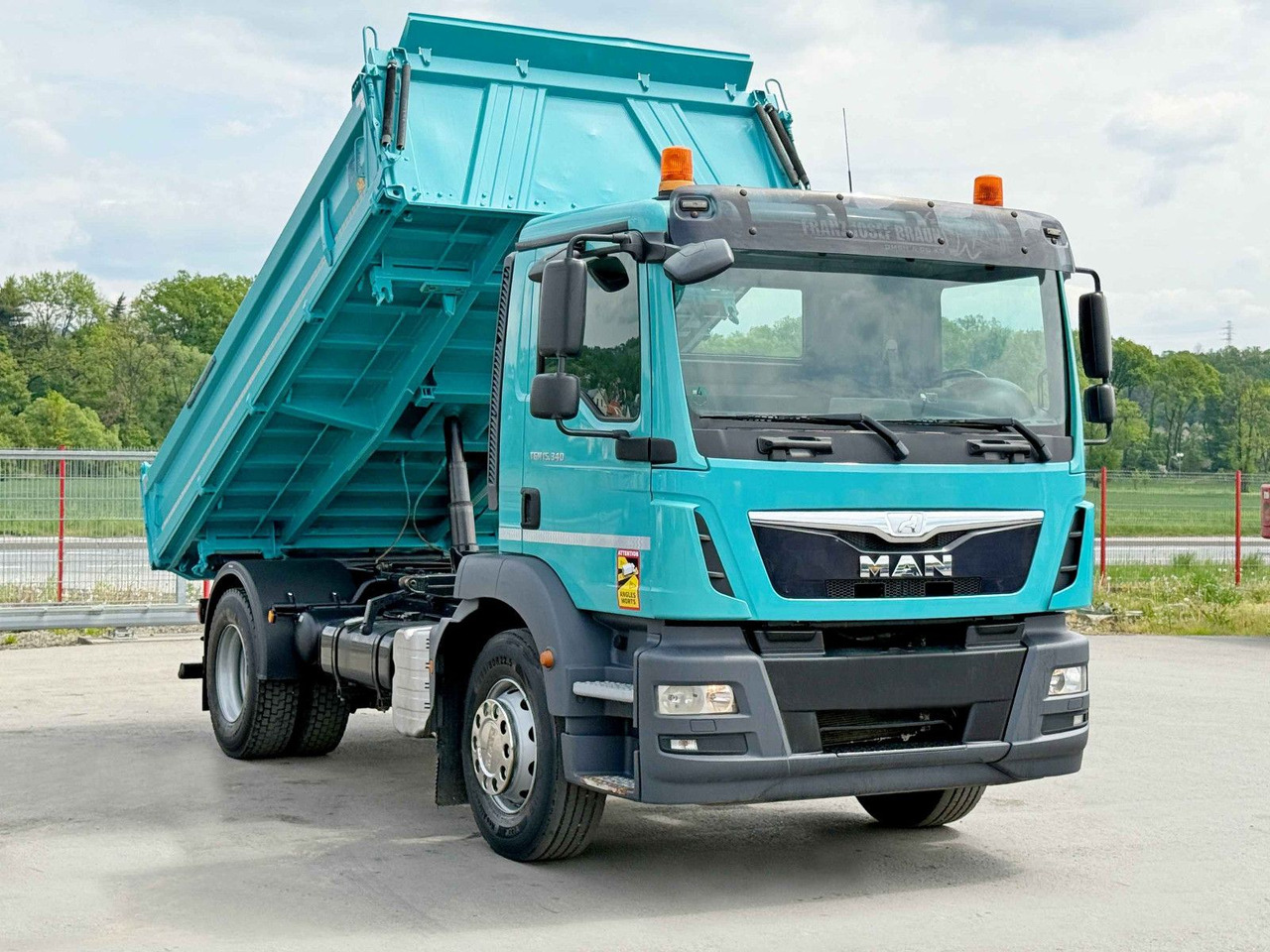 MAN TGM 15.340 * Kipper 4,60 m * TOPZUSTAND - Tipper, Crane truck: picture 1 MAN TGM 15.340 * Kipper 4,60 m * TOPZUSTAND - Tipper, Crane truck: picture 1