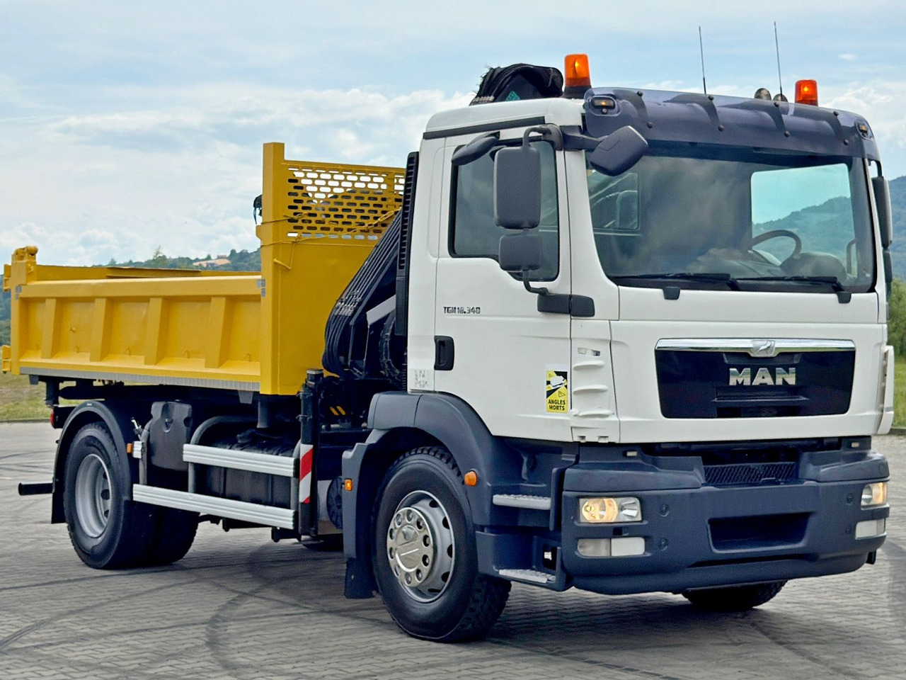 MAN TGM 18.340* KIPPER 4,05m*HIAB 111 B-2 HIDUO/FUNK - Tipper, Crane truck: picture 4 MAN TGM 18.340* KIPPER 4,05m*HIAB 111 B-2 HIDUO/FUNK - Tipper, Crane truck: picture 4