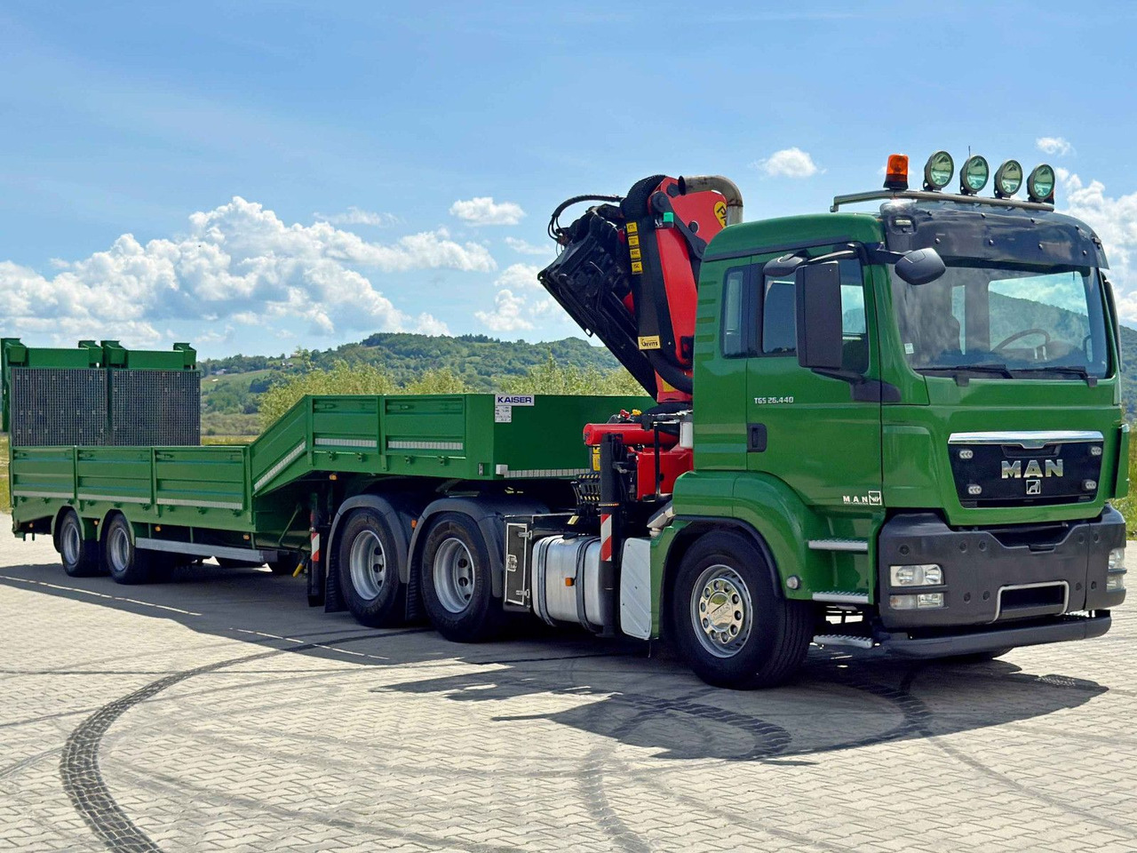 MAN TGS 26.440*Anhänger 10,35m + PK 33002-EH C/FUNK - Crane truck: picture 3 MAN TGS 26.440*Anhänger 10,35m + PK 33002-EH C/FUNK - Crane truck: picture 3