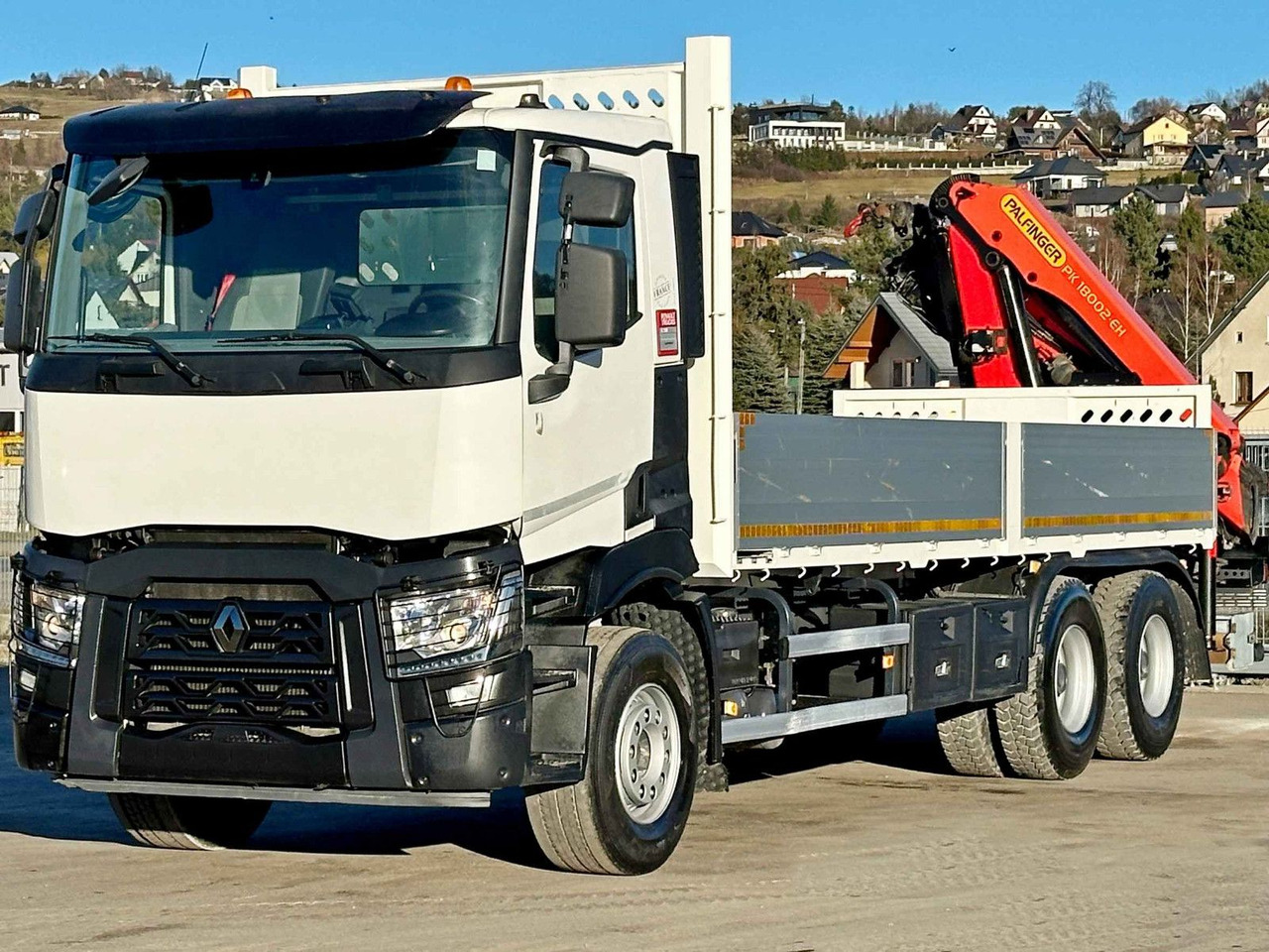 Renault C 380 *PRITSCHE 6,80m * PK 18002-EH C + FUNK*6x4 - Crane truck: picture 4 Renault C 380 *PRITSCHE 6,80m * PK 18002-EH C + FUNK*6x4 - Crane truck: picture 4