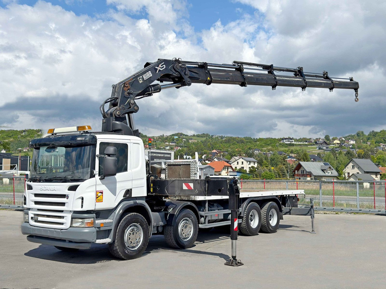 Scania P 420* PLATFORM 6,80m * HIAB 600 EP-5/FUNK * 8x4 - Crane truck: picture 2 Scania P 420* PLATFORM 6,80m * HIAB 600 EP-5/FUNK * 8x4 - Crane truck: picture 2