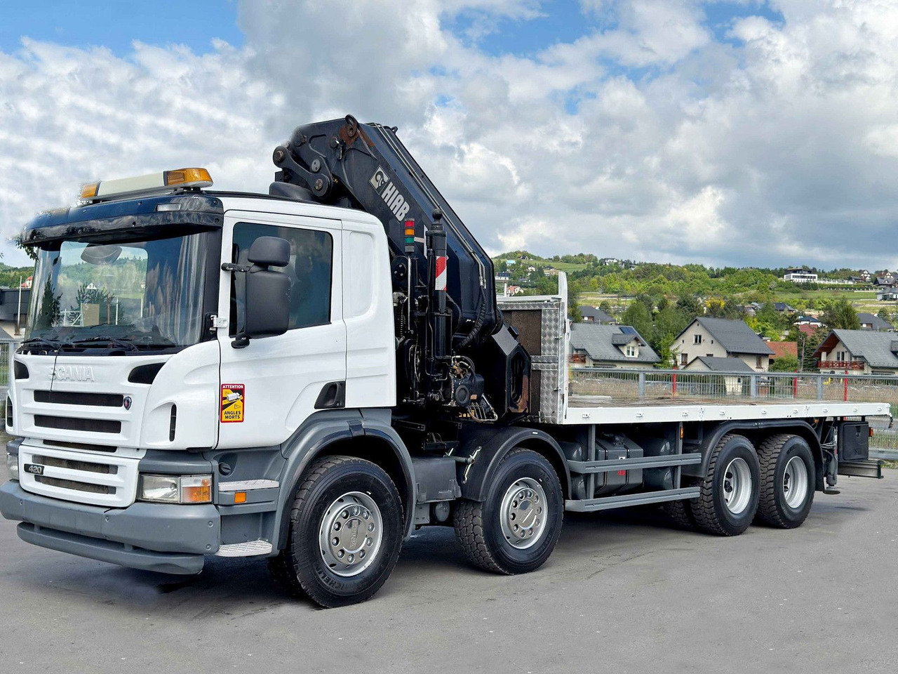 Scania P 420* PLATFORM 6,80m * HIAB 600 EP-5/FUNK * 8x4 - Crane truck: picture 4 Scania P 420* PLATFORM 6,80m * HIAB 600 EP-5/FUNK * 8x4 - Crane truck: picture 4