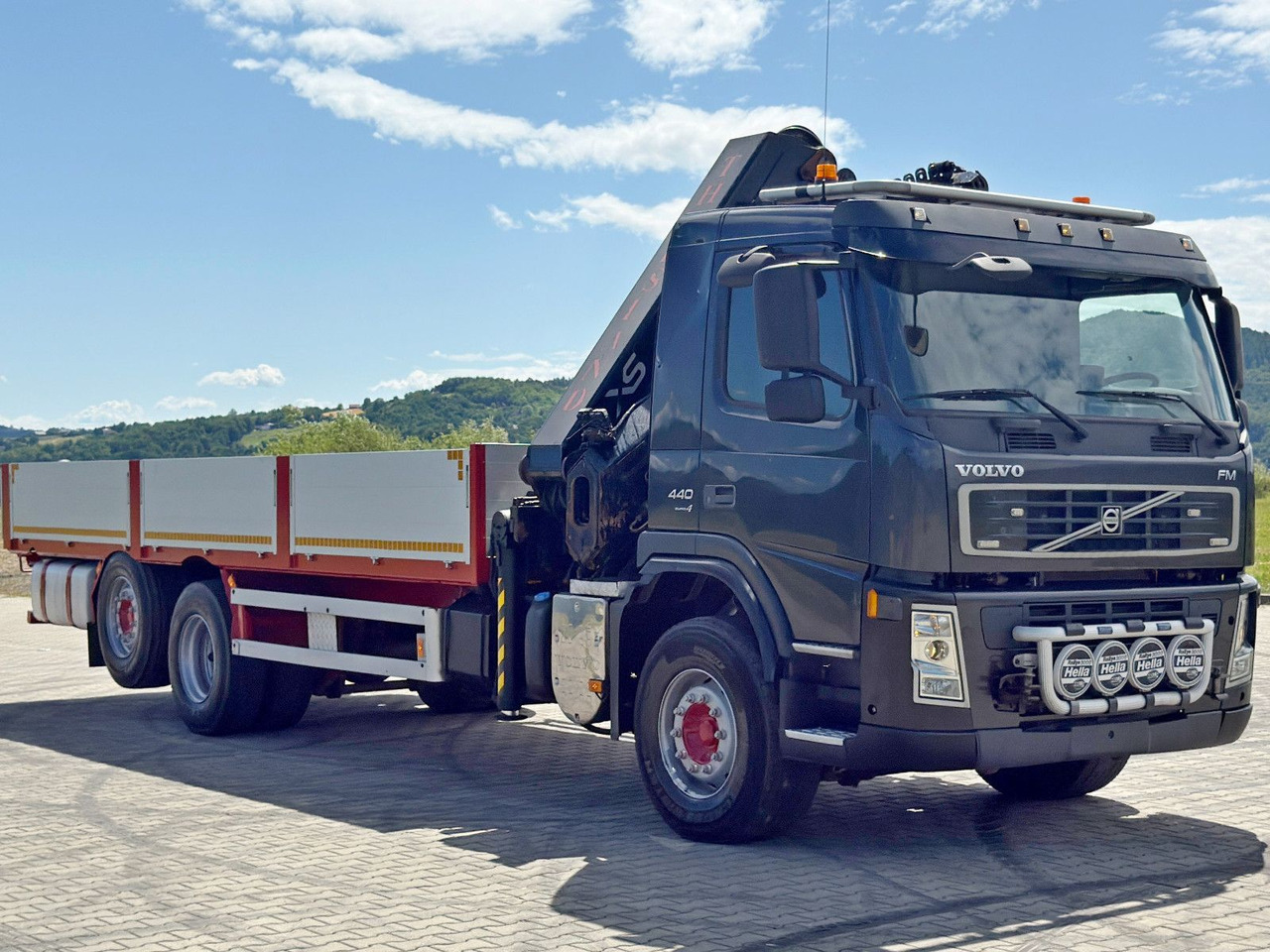 Volvo FM 440 * HIAB 288 E - 8 HIPRO/FUNK * TOPZUSTAND - Crane truck: picture 4 Volvo FM 440 * HIAB 288 E - 8 HIPRO/FUNK * TOPZUSTAND - Crane truck: picture 4
