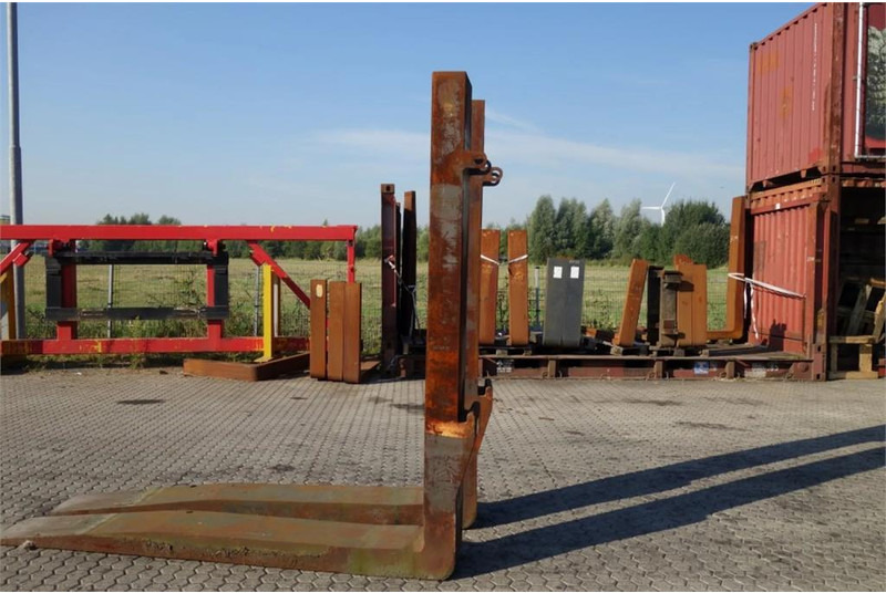 Inverted FORKS Inverted Forks - Forks for Material handling equipment: picture 4 Inverted FORKS Inverted Forks - Forks for Material handling equipment: picture 4