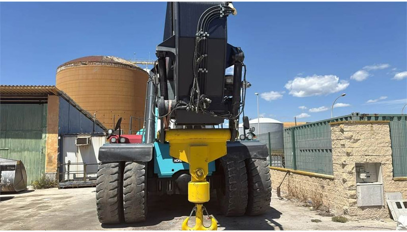 KONECRANES NCN 85 - 4535 TB5 - Reach stacker: picture 2 KONECRANES NCN 85 - 4535 TB5 - Reach stacker: picture 2