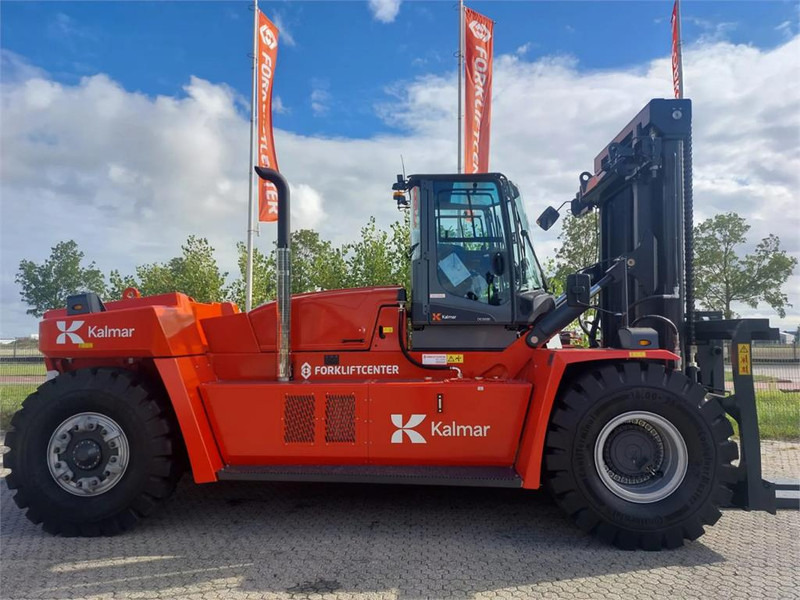 Kalmar DCG330-12 - Diesel forklift: picture 1 Kalmar DCG330-12 - Diesel forklift: picture 1