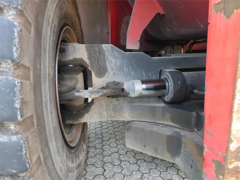 Reach stacker Kalmar DRF450-60C5X: picture 16 Reach stacker Kalmar DRF450-60C5X: picture 16