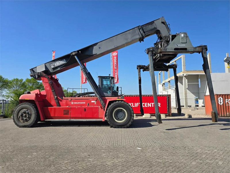 Kalmar DRG450-65C5XS - Reach stacker: picture 1 Kalmar DRG450-65C5XS - Reach stacker: picture 1