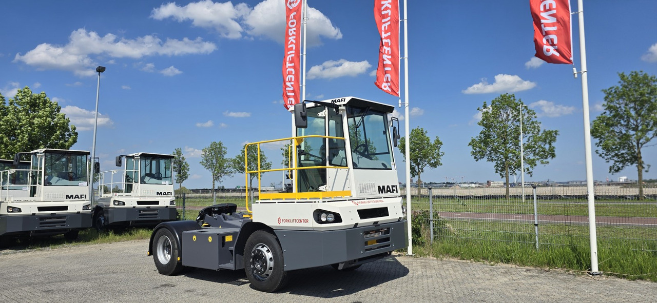 Terminal tractor MAFI T230: picture 1