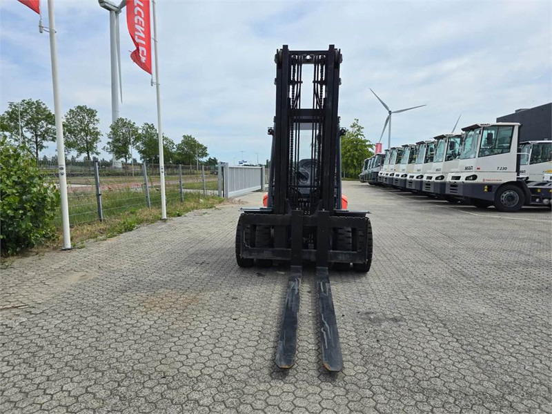 Toyota 8FD70F - Diesel forklift: picture 5 Toyota 8FD70F - Diesel forklift: picture 5
