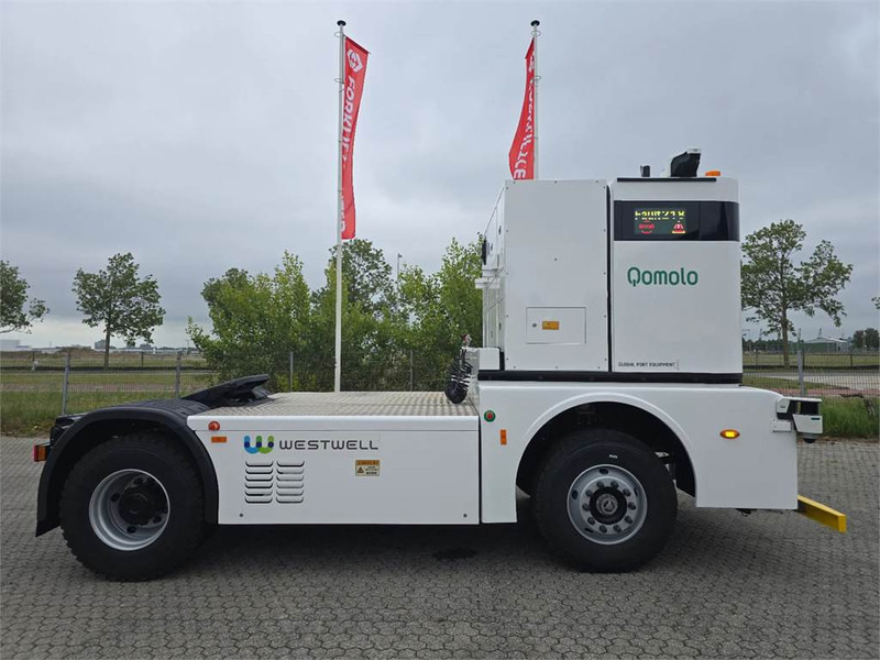 WESTWELL Autonomous Q-Truck Q084D - Terminal tractor: picture 3 WESTWELL Autonomous Q-Truck Q084D - Terminal tractor: picture 3