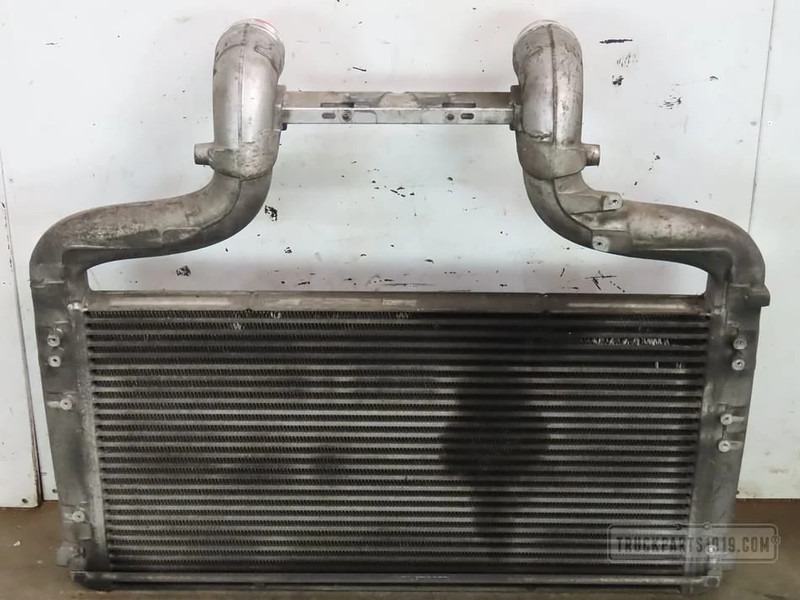 DAF CF Cooling System Interkoeler DAF CF - Radiator for Truck: picture 2 DAF CF Cooling System Interkoeler DAF CF - Radiator for Truck: picture 2