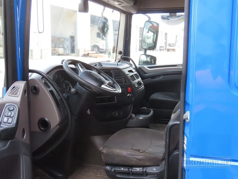 DAF Cabine XF Space Cab - Cab and interior for Truck: picture 5 DAF Cabine XF Space Cab - Cab and interior for Truck: picture 5