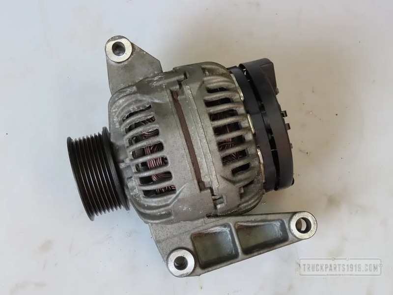 DAF Electrical System Dynamo DAF XF Euro6 - Alternator for Truck: picture 1 DAF Electrical System Dynamo DAF XF Euro6 - Alternator for Truck: picture 1
