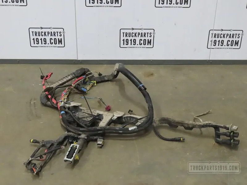 DAF Electrical System Motorkabelboom J2B DAF MX11 - Cables/ Wire harness for Truck: picture 1 DAF Electrical System Motorkabelboom J2B DAF MX11 - Cables/ Wire harness for Truck: picture 1