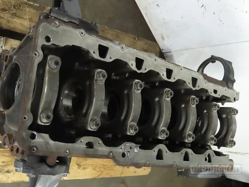 DAF Engines & Parts Cilinderblok DAF MX 11 - Cylinder block for Truck: picture 3 DAF Engines & Parts Cilinderblok DAF MX 11 - Cylinder block for Truck: picture 3